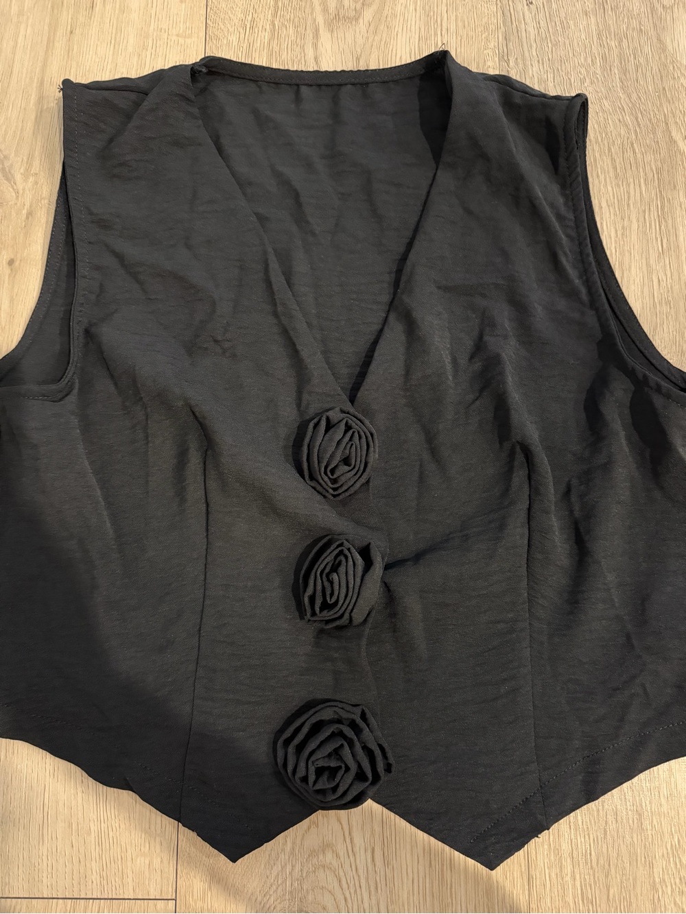 NWOT Black Women's Floral Accent Vest